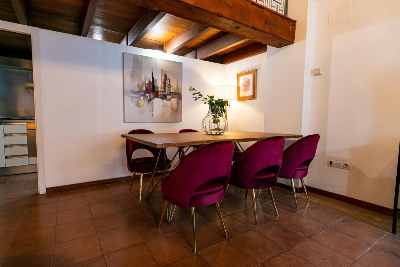 Apartamento 3 Dormitorios En Calle San Vicente. Севілья Екстер'єр фото
