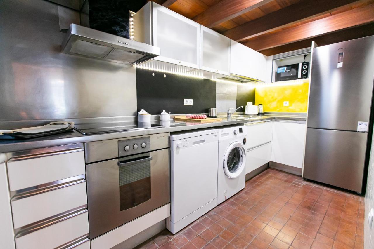 Apartamento 3 Dormitorios En Calle San Vicente. Севілья Екстер'єр фото