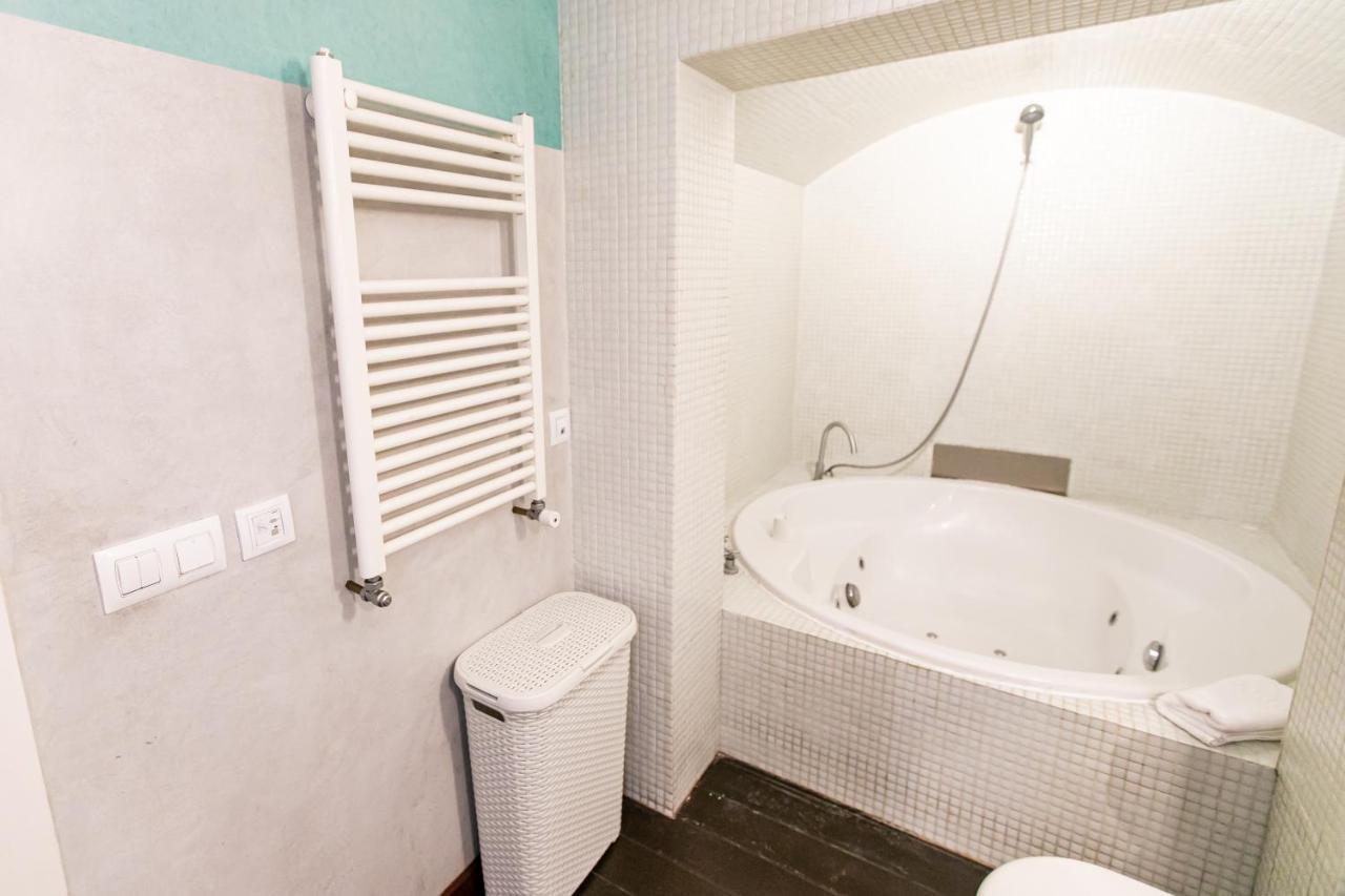 Apartamento 3 Dormitorios En Calle San Vicente. Севілья Екстер'єр фото