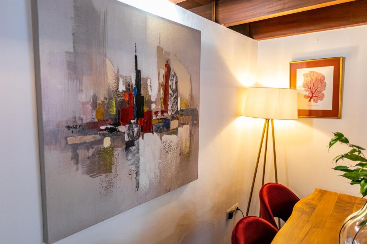 Apartamento 3 Dormitorios En Calle San Vicente. Севілья Екстер'єр фото