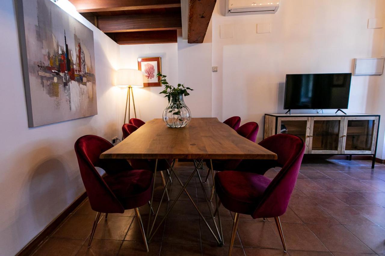 Apartamento 3 Dormitorios En Calle San Vicente. Севілья Екстер'єр фото