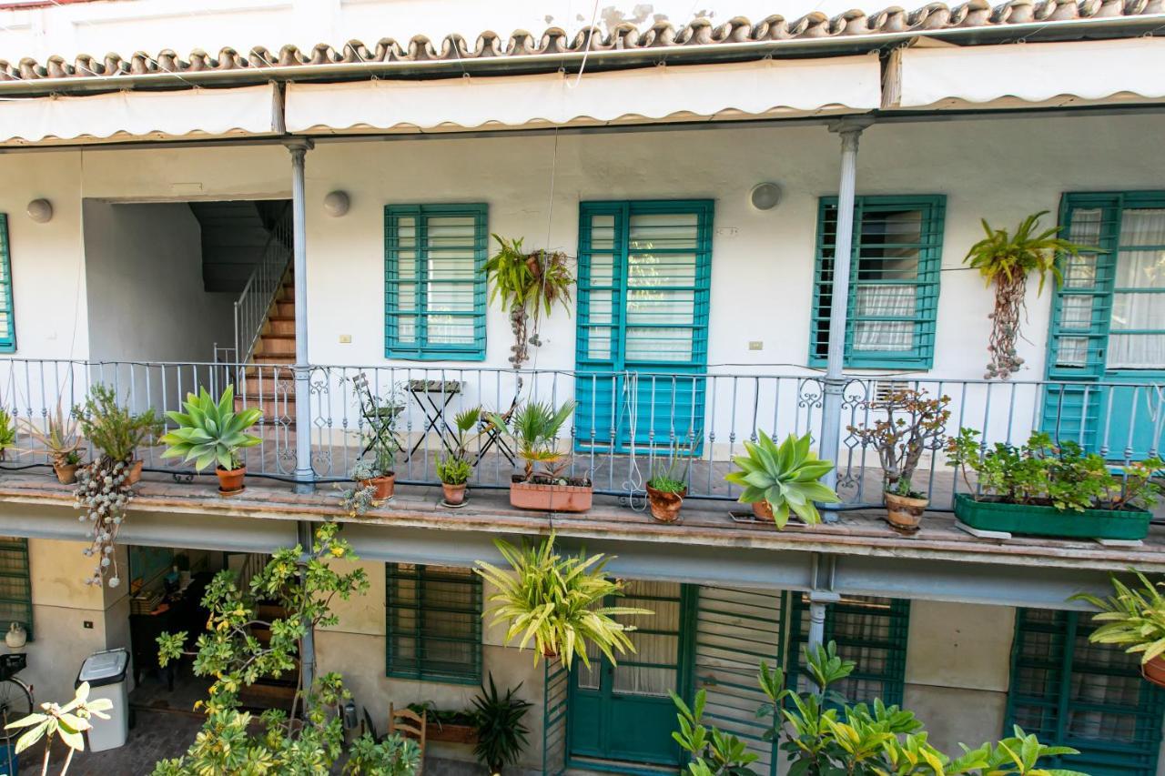 Apartamento 3 Dormitorios En Calle San Vicente. Севілья Екстер'єр фото