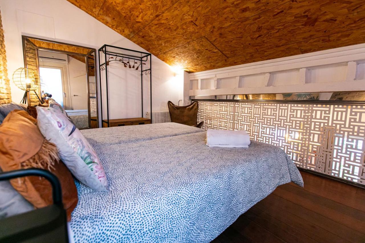 Apartamento 3 Dormitorios En Calle San Vicente. Севілья Екстер'єр фото