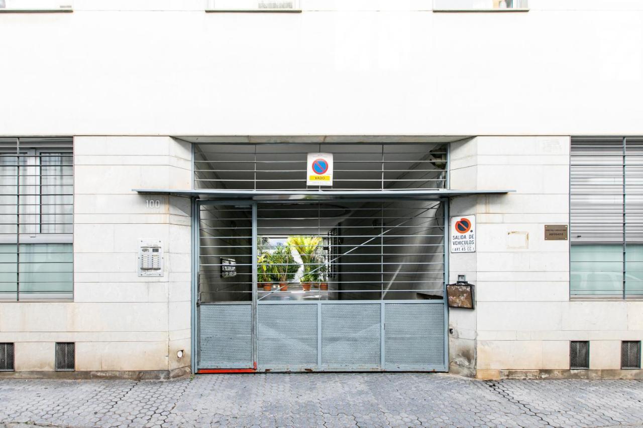 Apartamento 3 Dormitorios En Calle San Vicente. Севілья Екстер'єр фото