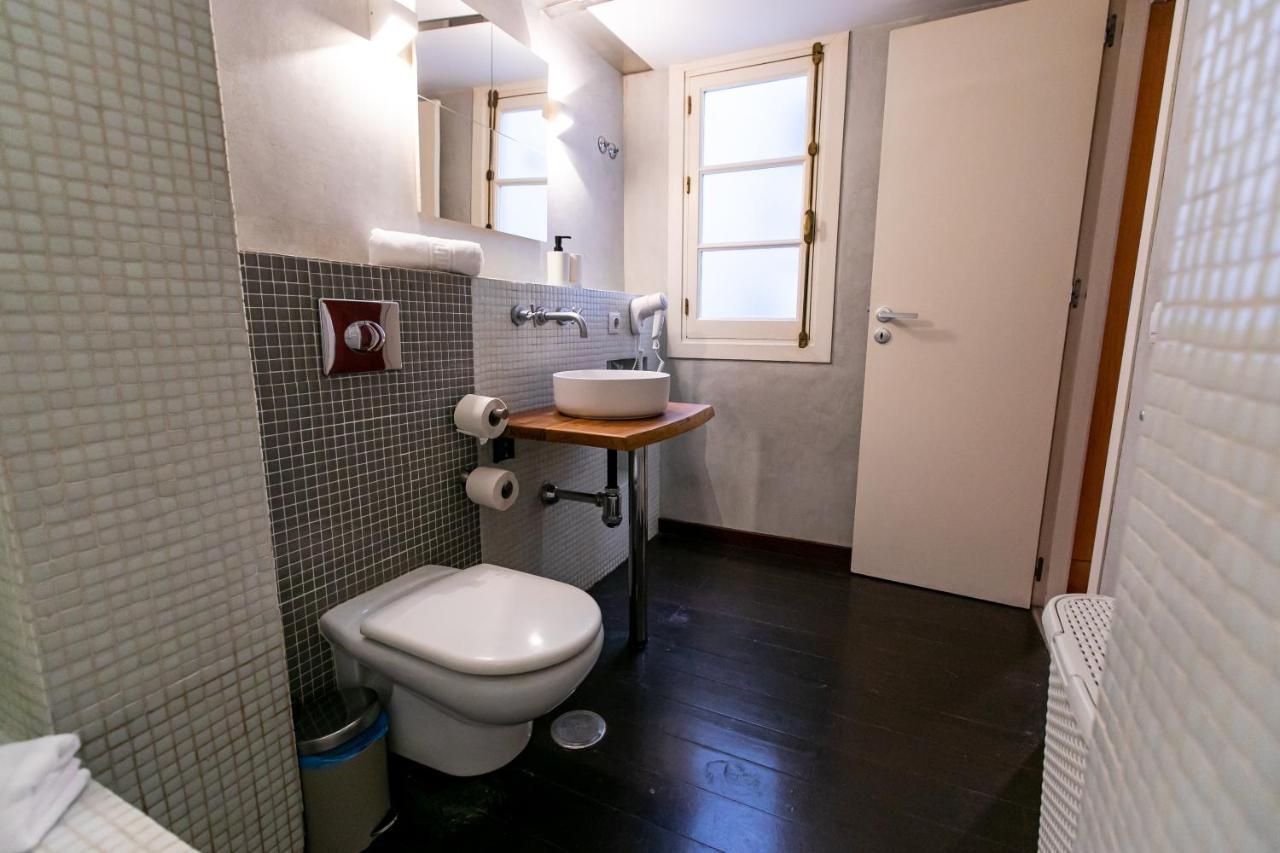 Apartamento 3 Dormitorios En Calle San Vicente. Севілья Екстер'єр фото